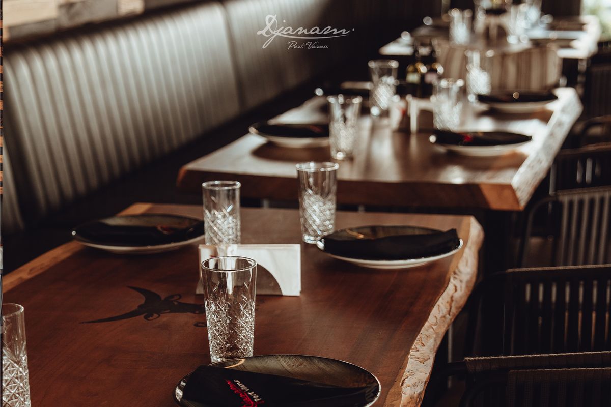 Leather banquettes and oak